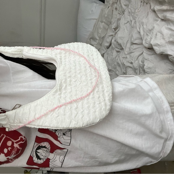 white casual bag with handmade charm - Picture 3 of 7